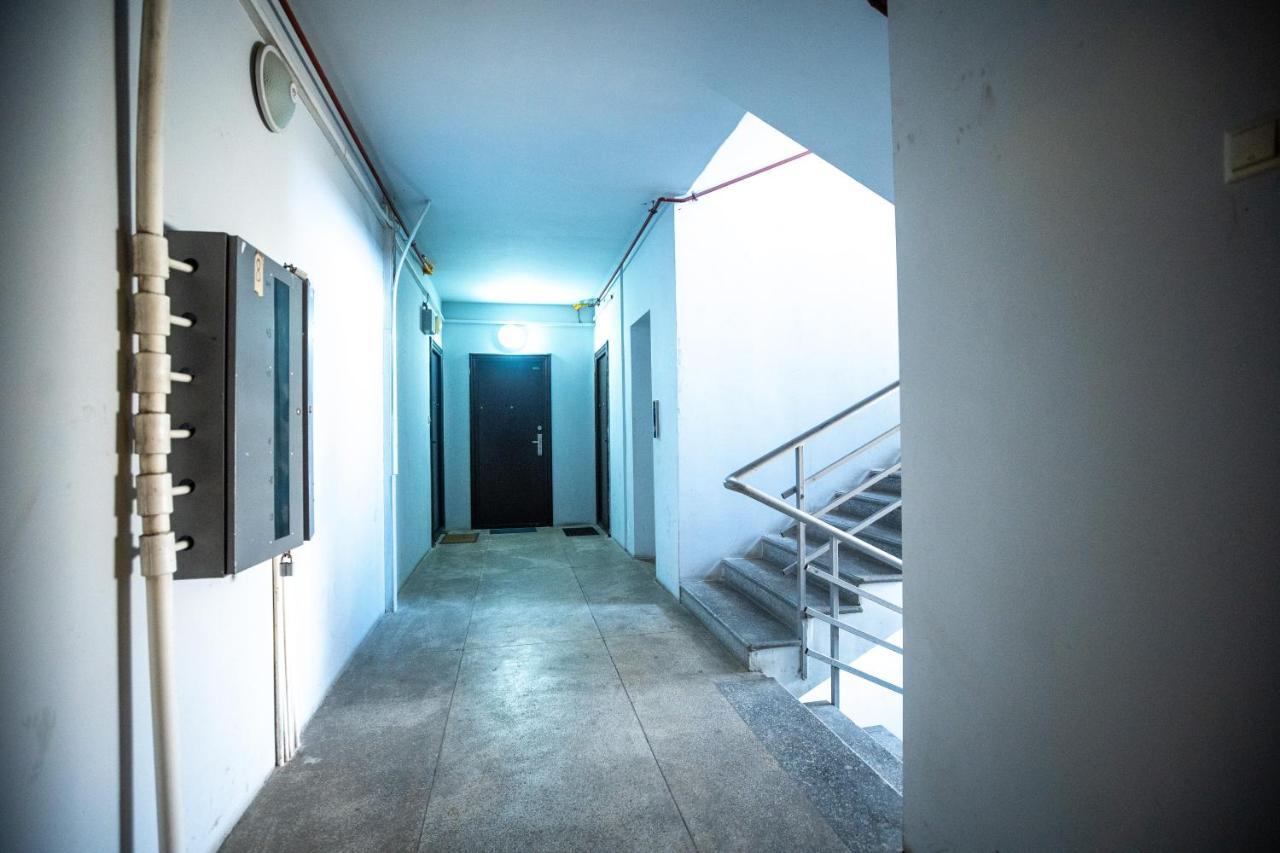 Apartment On Melikishvili 51 บาทูมิ ภายนอก รูปภาพ